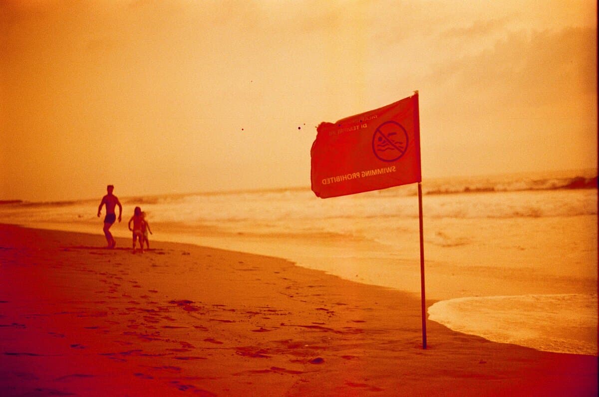 Nikon F3 · SISU 800 Redscale · Бали, 2022